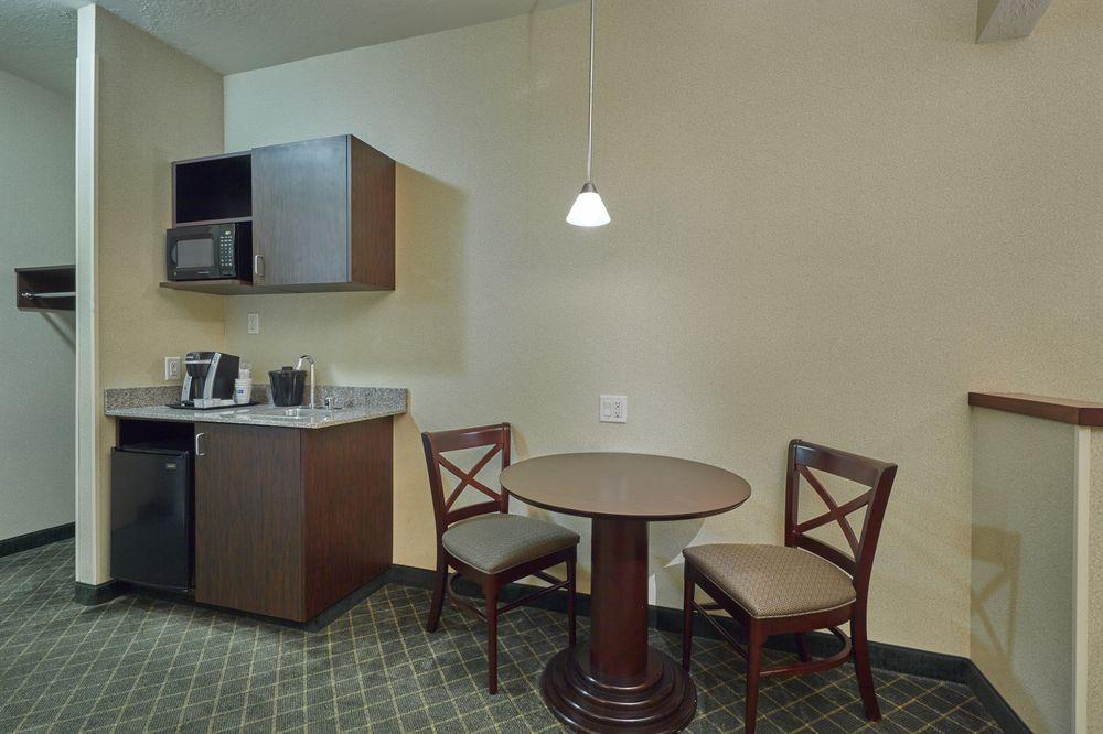 La Quinta Inn & Suites By Wyndham Springfield Luaran gambar