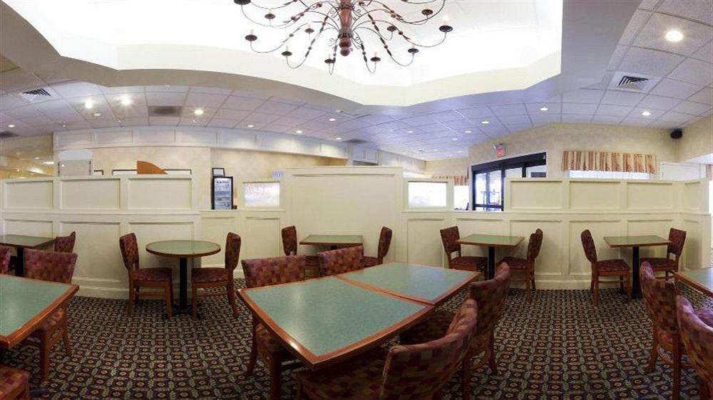La Quinta Inn & Suites By Wyndham Springfield Luaran gambar