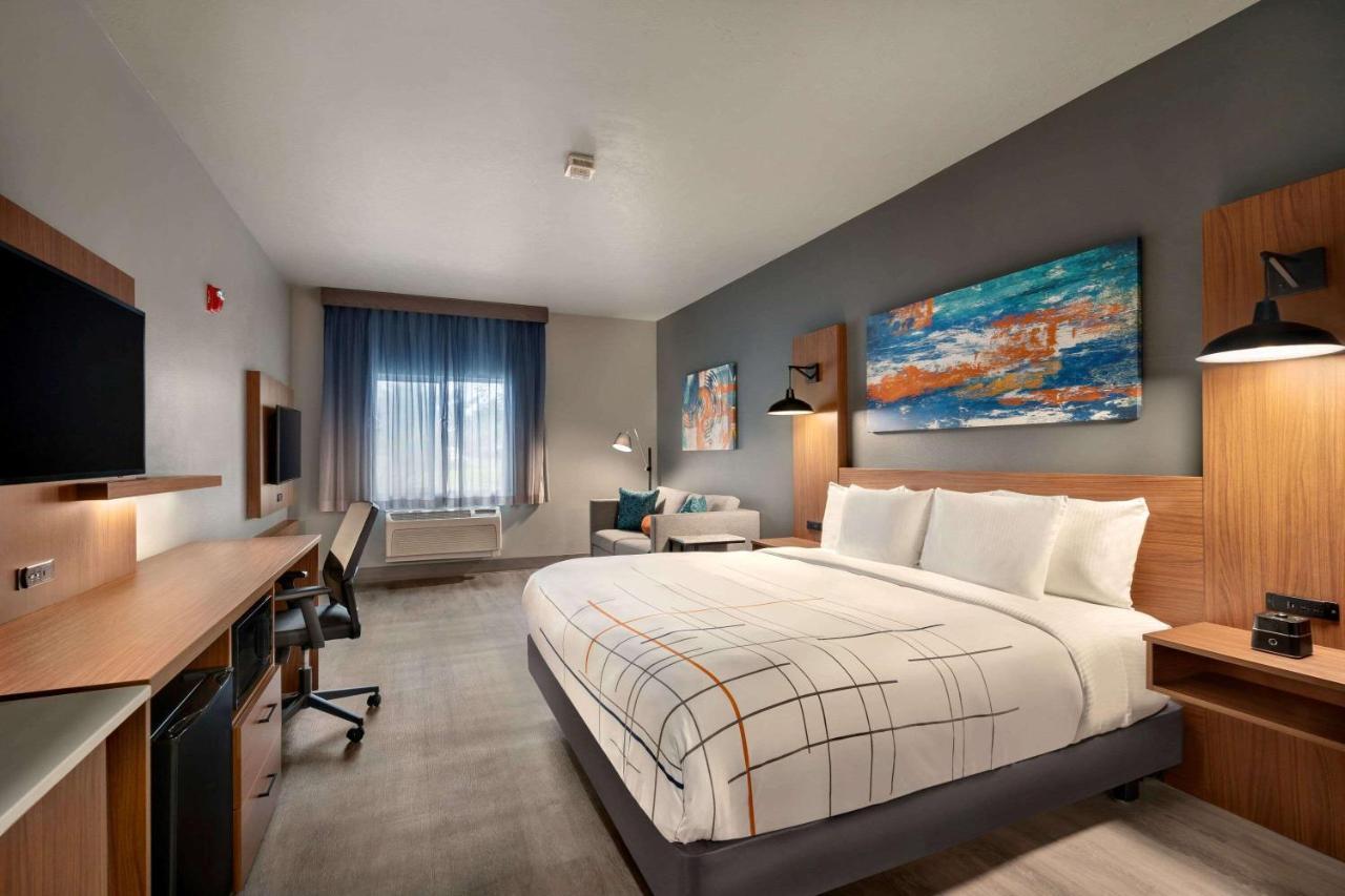 La Quinta Inn & Suites By Wyndham Springfield Luaran gambar