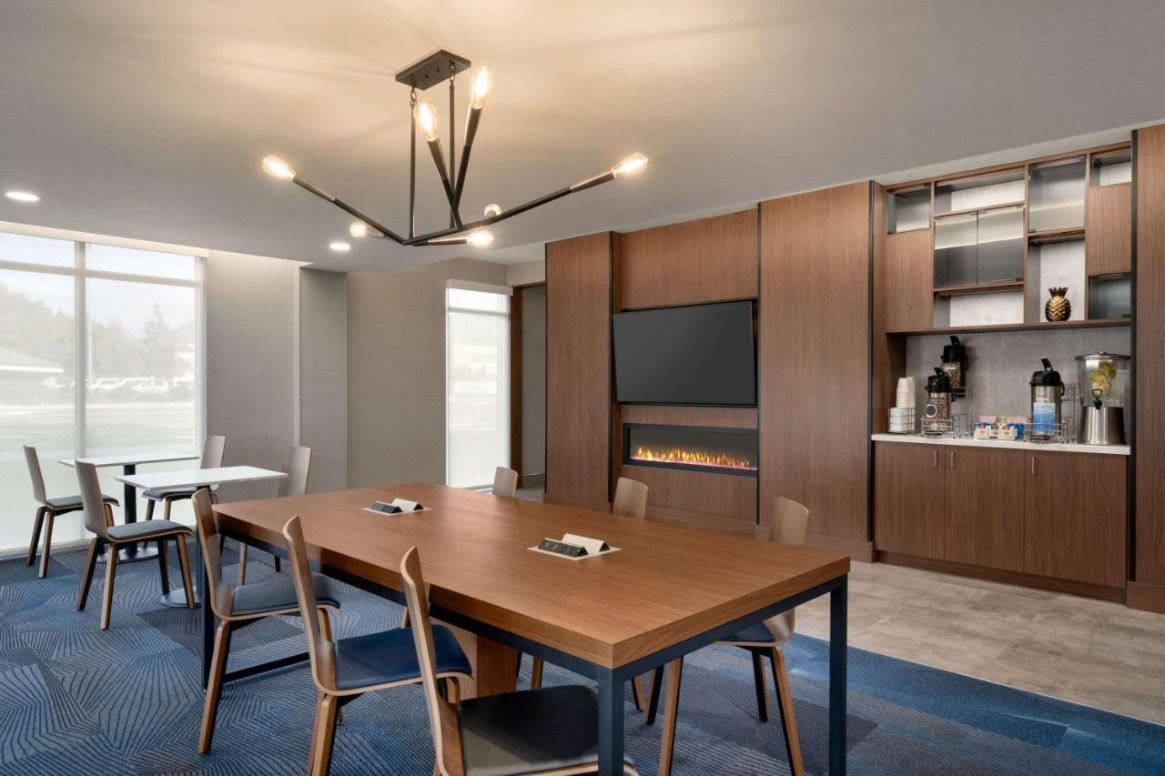 La Quinta Inn & Suites By Wyndham Springfield Luaran gambar