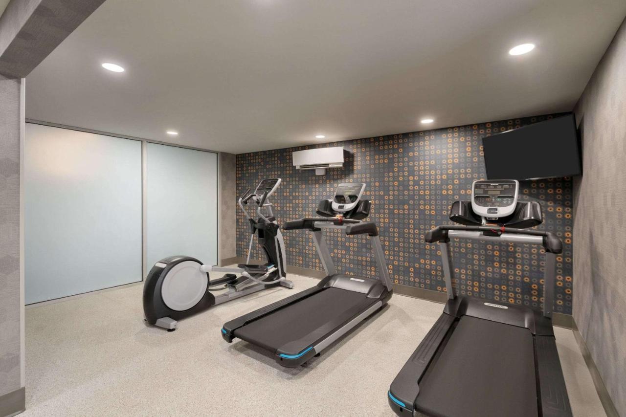 La Quinta Inn & Suites By Wyndham Springfield Luaran gambar