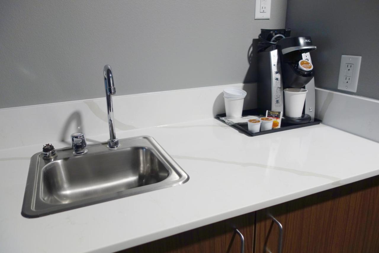 La Quinta Inn & Suites By Wyndham Springfield Luaran gambar